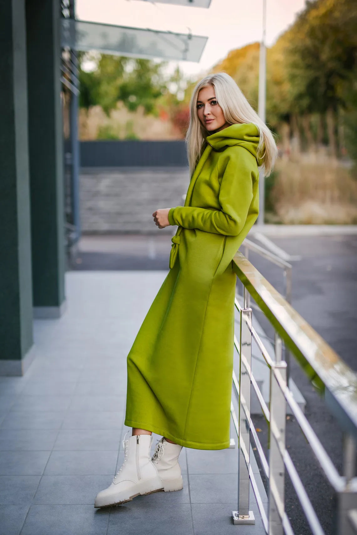 Robe Sweat Élégante à Capuche