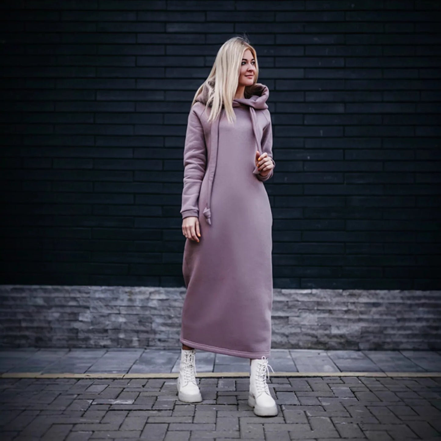 Robe Sweat Élégante à Capuche